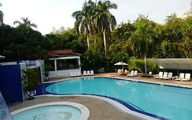 Condominio Girardot Resort